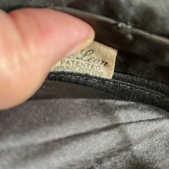 Vintage suffragette style hat (1915) black woven hat with black statement bow - Picture 11 of 11